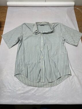 Casual Light Green Plaid Short-Sleeve Button-Down Shirt
